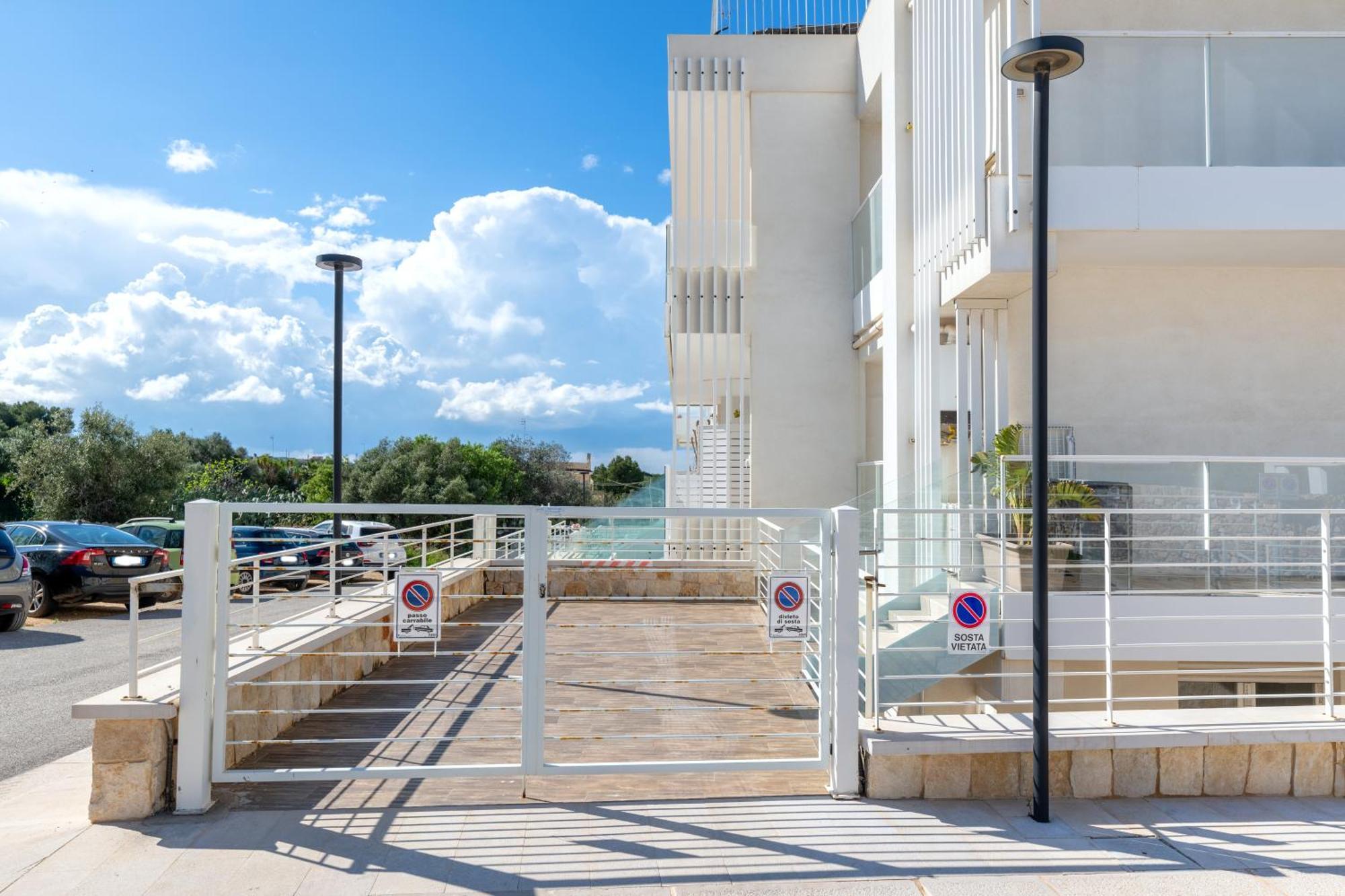 Exclusive Deluxe Apt Up To 6 People & Heated Tub Polignano a Mare Exteriér fotografie