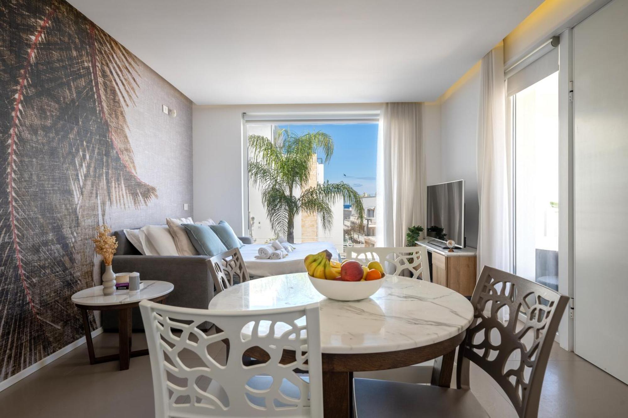 Exclusive Deluxe Apt Up To 6 People & Heated Tub Polignano a Mare Exteriér fotografie